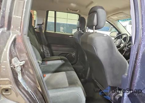 2016 Jeep Compass Sport из США, поврежденный, VIN 1C4NJDBB2GD535522